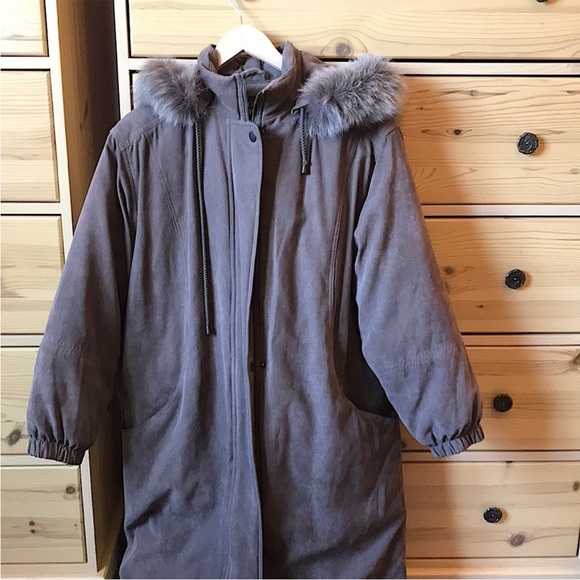 Bromley Sport Jackets & Blazers - Bromley Sport Real Down Gray Brown Coat With Hood Size Medium Petite